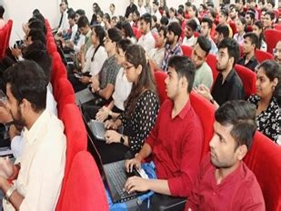 List of MBA Colleges in Greater Noida | MBA College in Delhi NCR