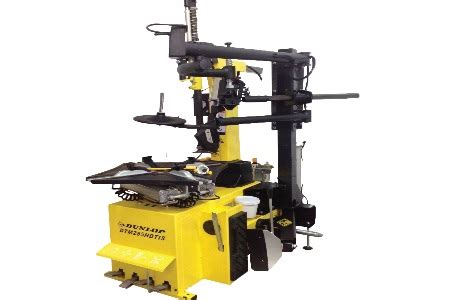 Tire servicing equipment - Deluxe Traders
