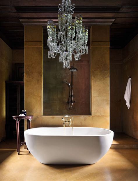 11 photos take us inside Sabyasachi Mukherjee's Kolkata home ...