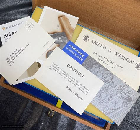 Smith and Wesson 27-2 (3 1/2, blue, box)