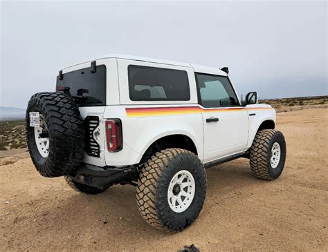 2 door Bronco white-on-white "heritage" trail rig | Bronco6G - 2021 ...