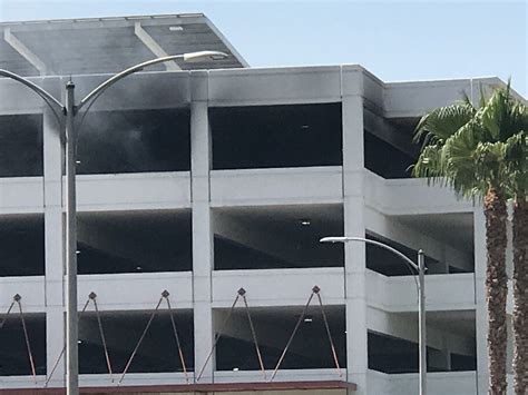 Fire at Eastside parking structure : r/csuf