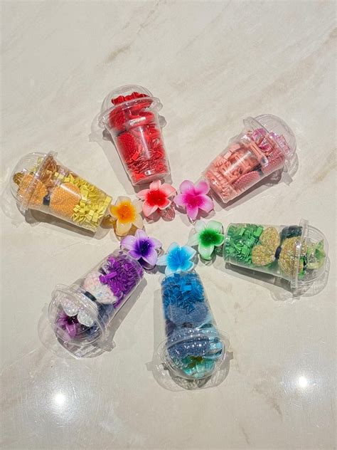 Buy ColorBloom Glass Hampers | WAZA
