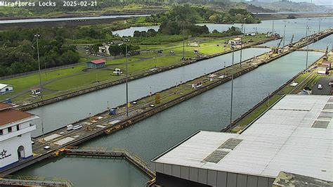 Webcam Panama Canal: Miraflores Locks