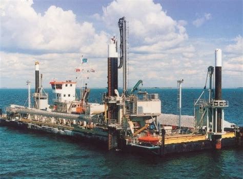 MPP scraderpontoon - Special and other equipment | Dredgepoint