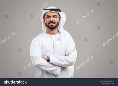 Portrait Arabic Man Kandora Studio Stock Photo 2234869209 | Shutterstock