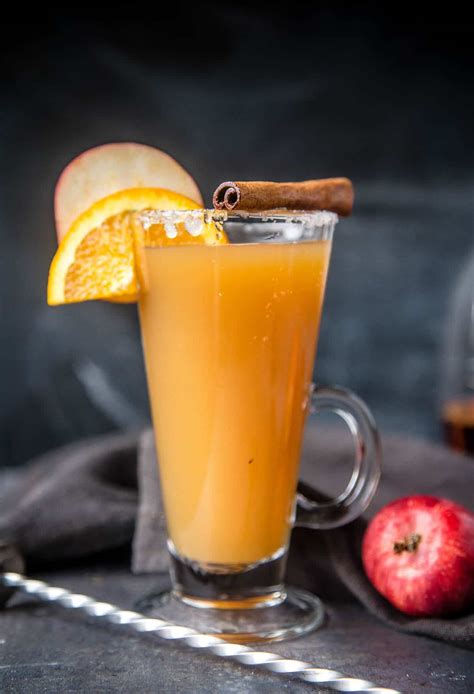 Bourbon Spiked Hot Apple Cider - Vindulge