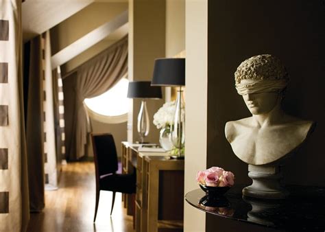 FOUR SEASONS HOTEL MILANO (Milan) - Hotel Reviews, Photos, Rate ...