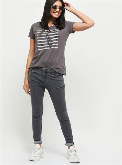 Buy Women Solid Skinny Fit Jeans Online at just Rs. 699.0 ...