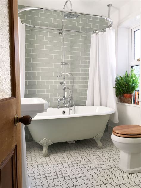 Freestanding Tub With Shower – A Comprehensive Guide - Shower Ideas