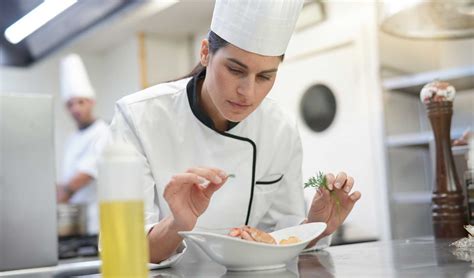 Chef.fe de partie - Groupe Restoleil