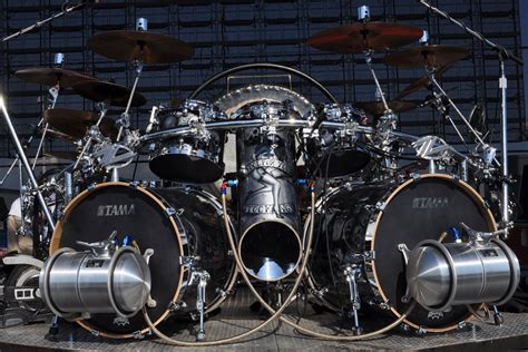 Frank Beards Drums : Frank Beard - RYUC