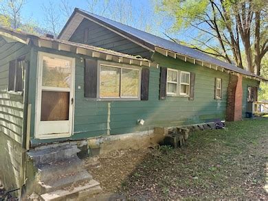 87 Red Wing Rd, Wallins Creek, KY 40873 | Homes.com