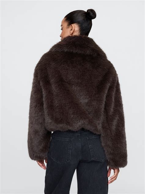 Cropped Faux Fur Jacket | Gap