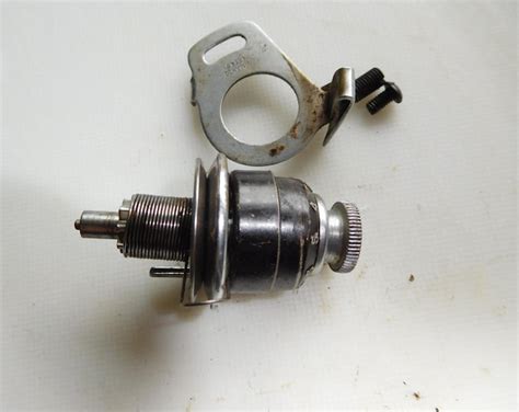 Image result for How to Thread a Singer Sewing Machine 201K