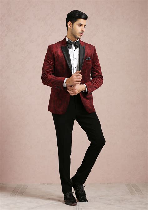Maroon Printed Velvet Suit – Bonsoir | Velvet