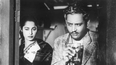 How Guru Dutt, Waheeda Rahman Created Magical Chemistry On Screen ...