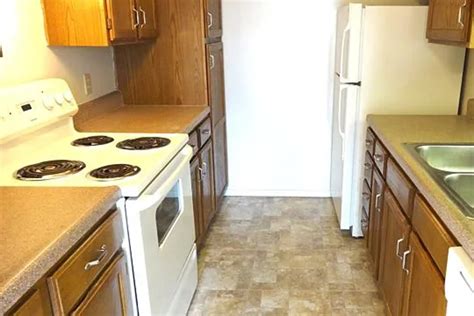 Vivion Oaks - Kansas City, MO 64118 | ApartmentGuide.com