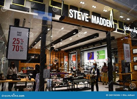 Steve Madden Store at Festival Centre Mall in Dubai, UAE Editorial ...