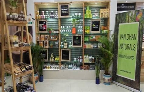 Arjun Munda e-inaugurates "Tribes India Showroom" in Mumbai