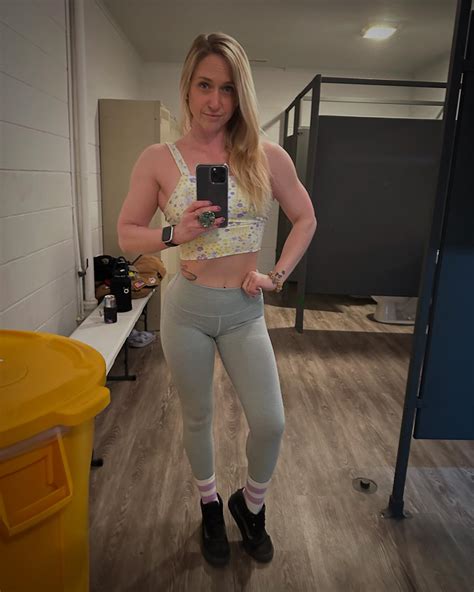 Brittany Blair (@brittblair_) • Instagram photos and videos