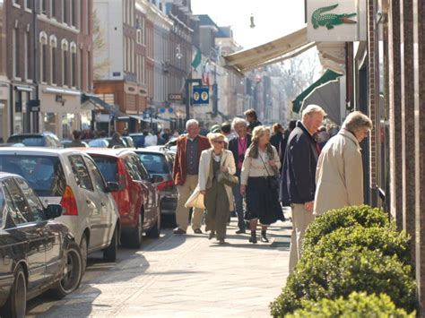8 Things to Do in Amsterdam in April - Hellotickets