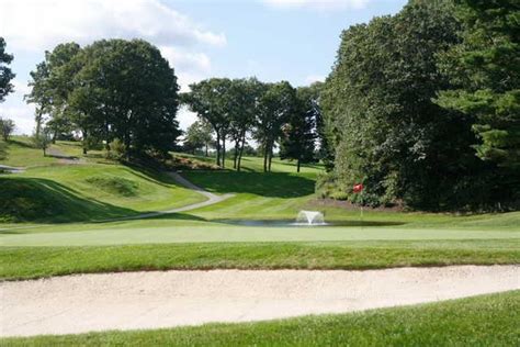 Wellesley Country Club - Reviews & Course Info | GolfNow