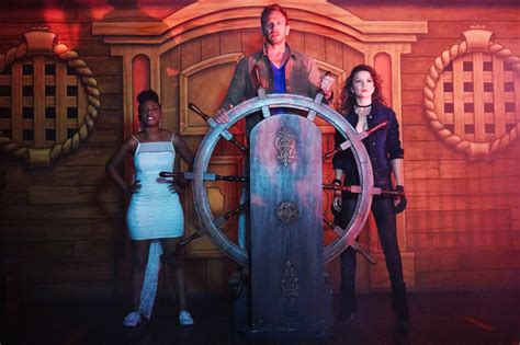 ‘Sharknado 4’: The Monster Returns for More Bottom-of-the-Barrel Idiocy