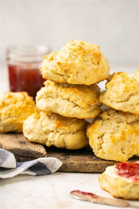 Fluffy Gluten-Free Biscuits (Dairy-Free Option)