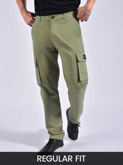 Buy Men's Pale Olive Solid Cargo Pants Online @Beyoung