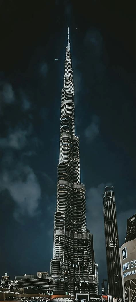 Burj Khalifa editorial photography. Image of armanihotel 254637687 ...