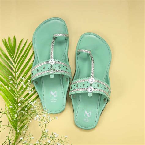 Haiku Mint – The Madras Trunk