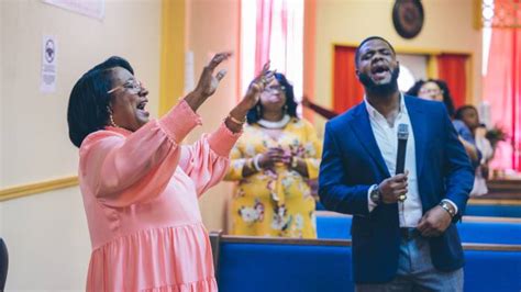 Stepping out on faith: a CEO dares to expand her business | About Verizon