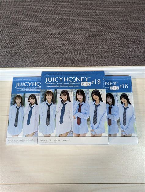Juicy Honey Vol. 37 Trading Cards Sealed Box, Entertainment, J-pop on Carousell