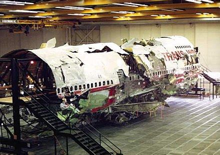 日航123号班机空难：一排铆钉导致了520人遇难，究竟是如何发生的？ - 知乎