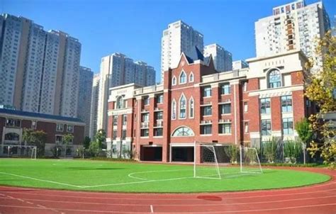 服务中心-四川省广元外国语学校