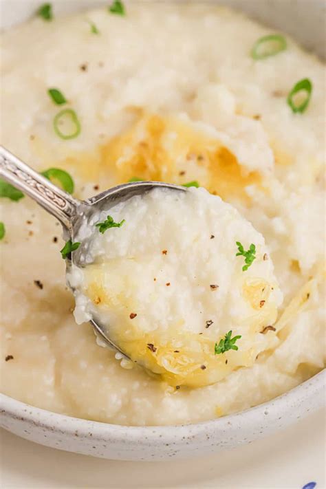 Cheese Grits {Quick Grits Recipe!} - Grandbaby Cakes