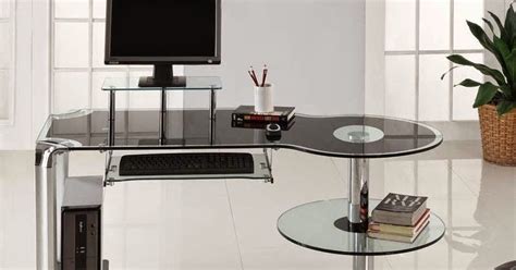 Small Glass Computer Desk 的图像结果