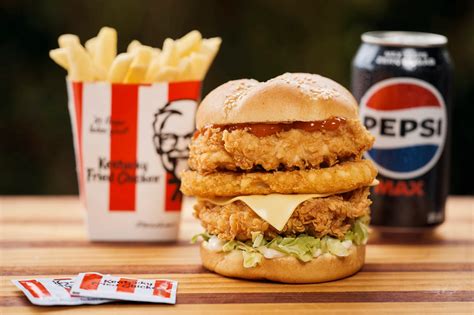KFC confirms Tower Burger comeback in "bold" range | New Idea