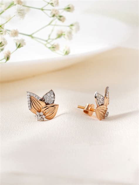 Diamond Earrings – Page 2 – Sri Anu Jewellers