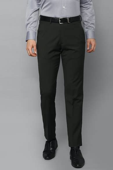 Buy Men Black Slim Fit Solid Flat Front Formal Trousers Online - 866189 ...