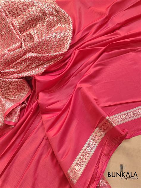 Shop Reddish Pink Mashru Silk Banarasi Saree – BUNKALA