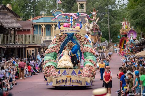One Missing Float Returns to Disney Festival of Fantasy Parade at Magic ...