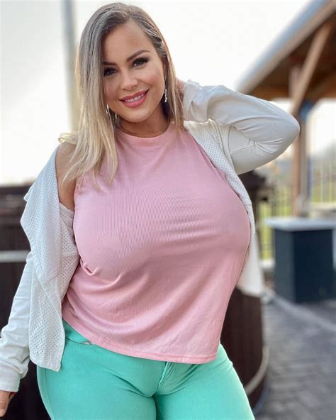 Bella Bodhi Leaked Photos