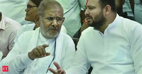 sharad yadav: SC asks Centre to specify reasonable time for vacating of ...