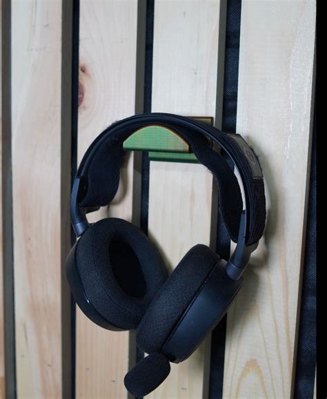 Alienware Monitor Headset Hanger 的图像结果