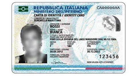 意大利身份证正反面展示图 - 知乎