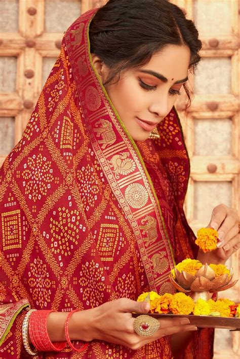 Red Chiffon Bandhani Saree With Gotta Border – MOR ETHNICS