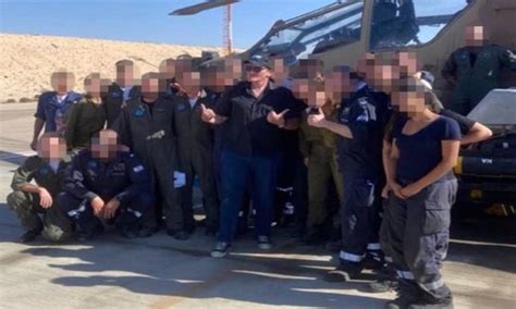 Quentin Tarantino visits southern Israeli base to boost IDF morale