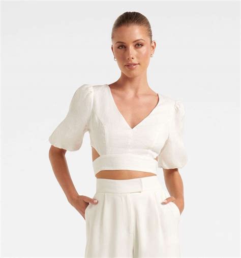 Prue Petite Puff Sleeve Crop Top